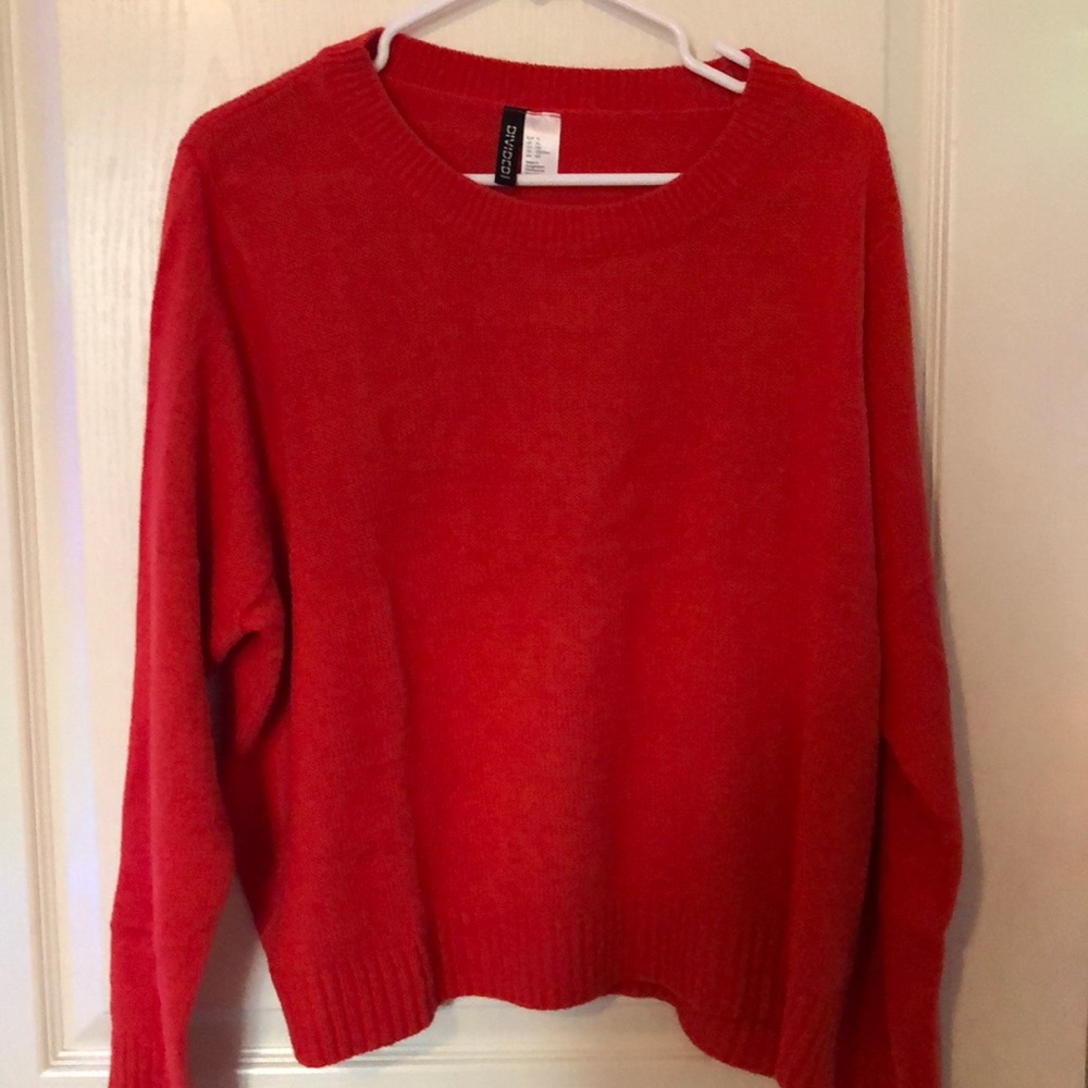 red lightweight sweater